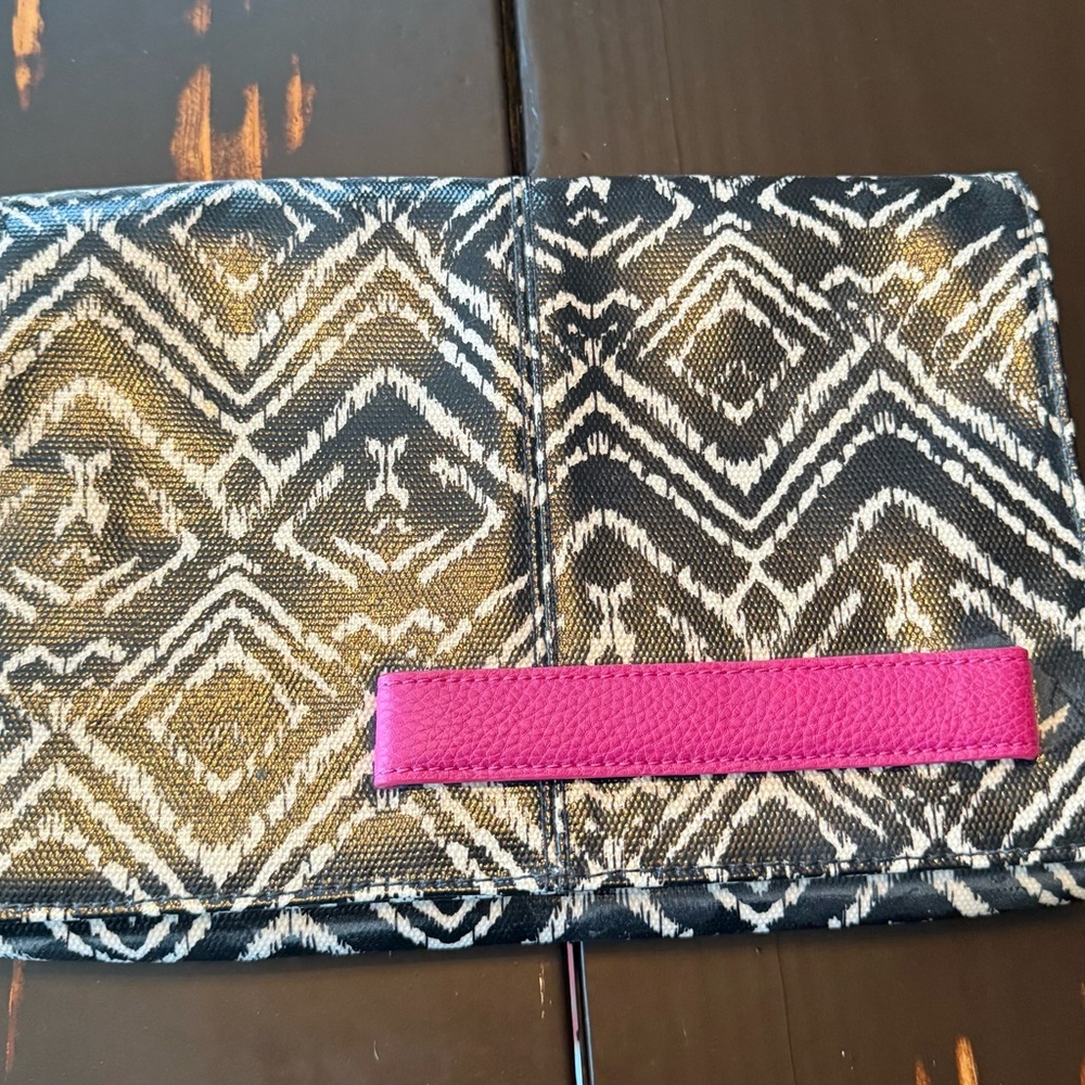 Steven By Steve Madden Bdraco Clutch